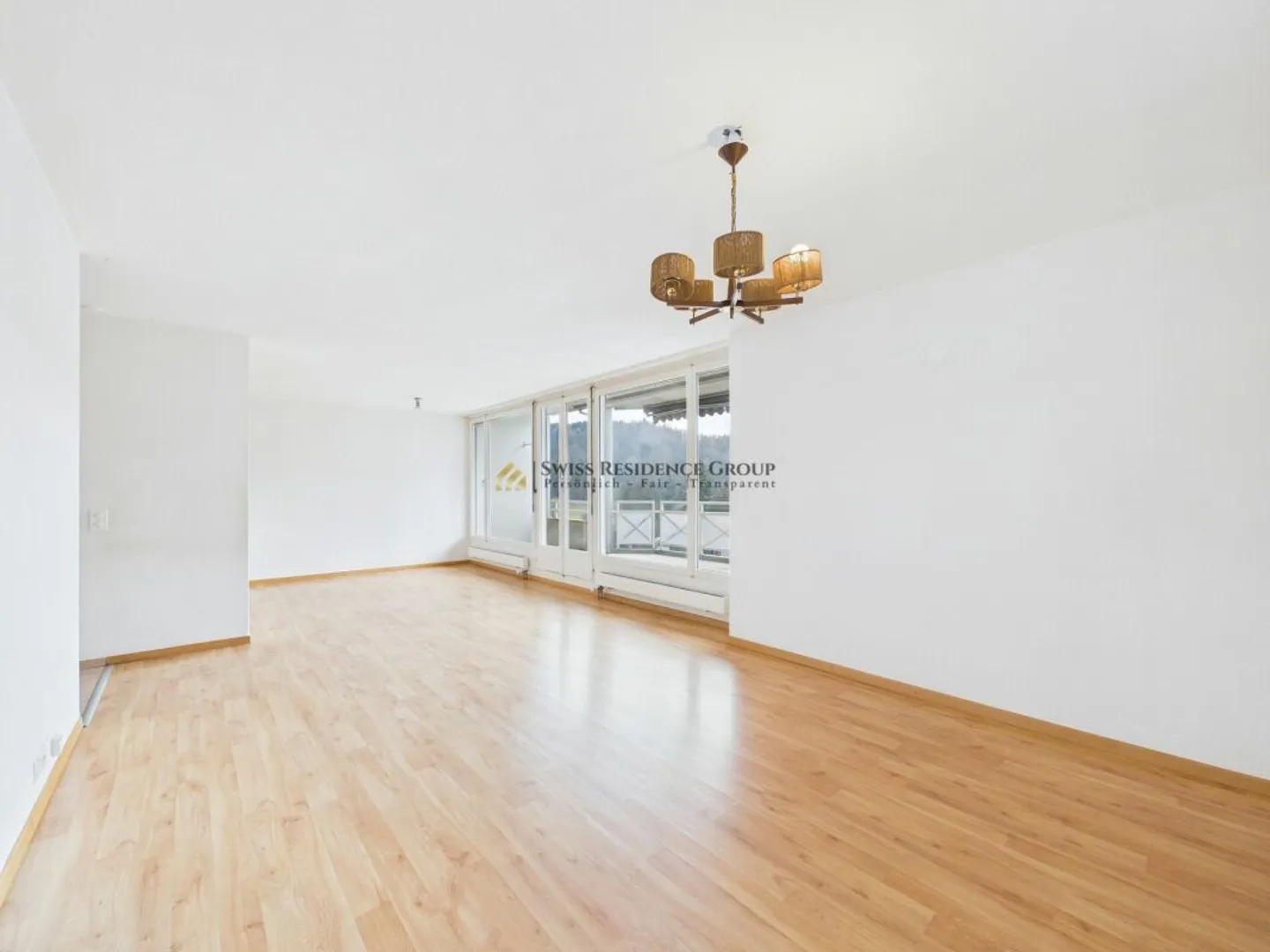 Familienfreundliches Wohnen mit viel Potenzial in Adligenswil - Photo 7 of 13