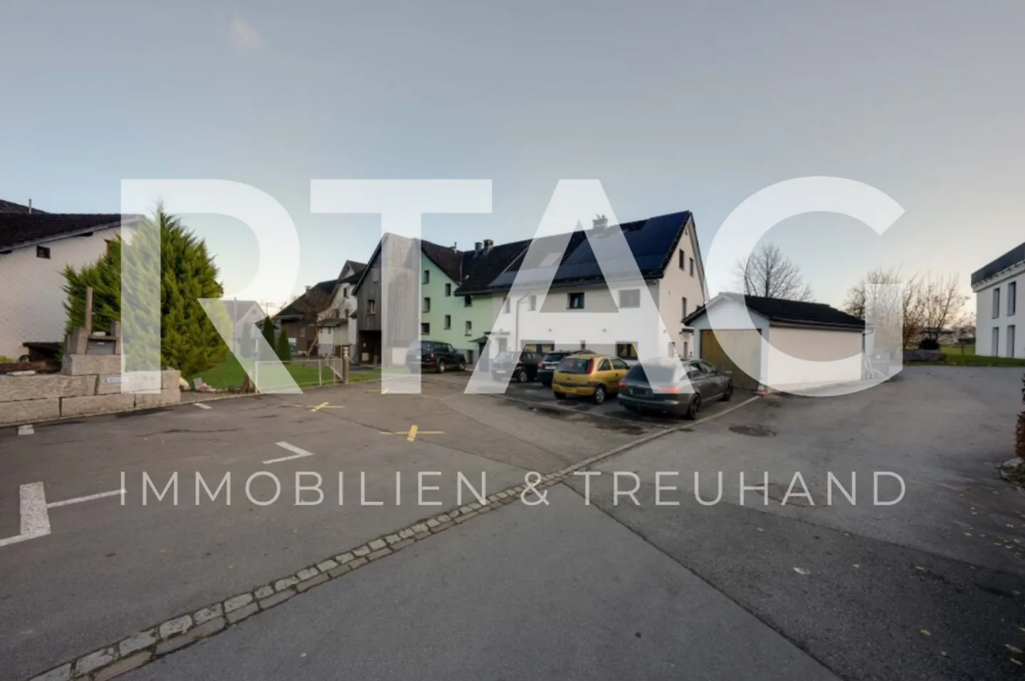 Büro- / Praxisräumlichkeiten - Foto 1 von 10