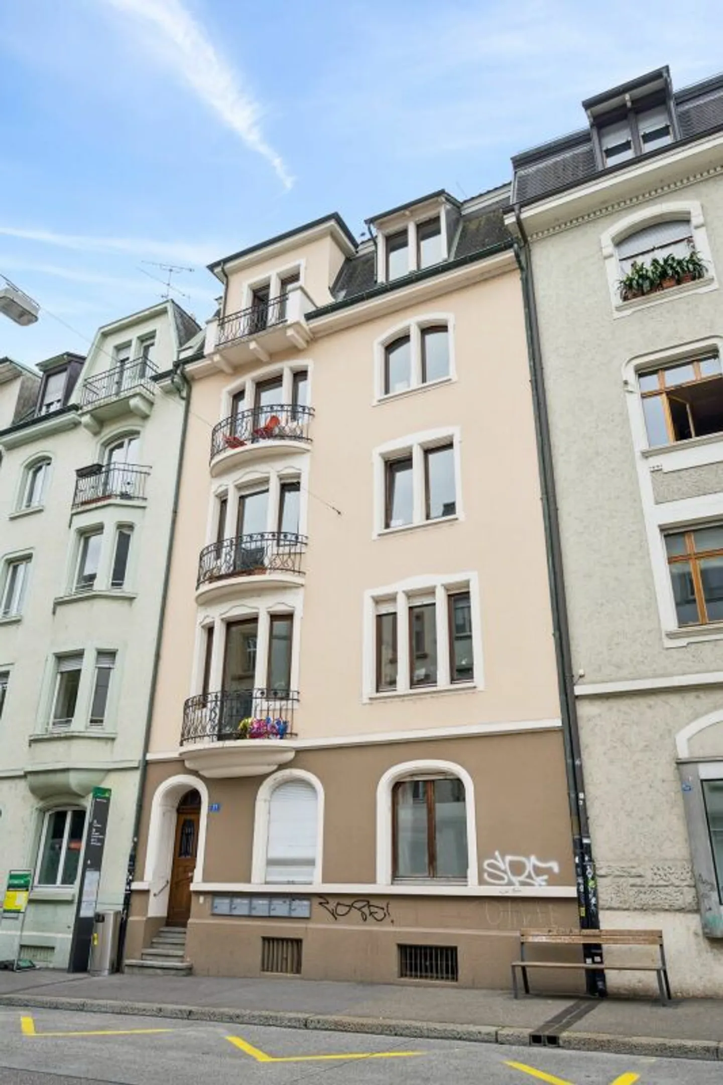 Stylish 3-room apartment - Charming neighborhood in Basel with optimal connections! - Photo 10 of 11