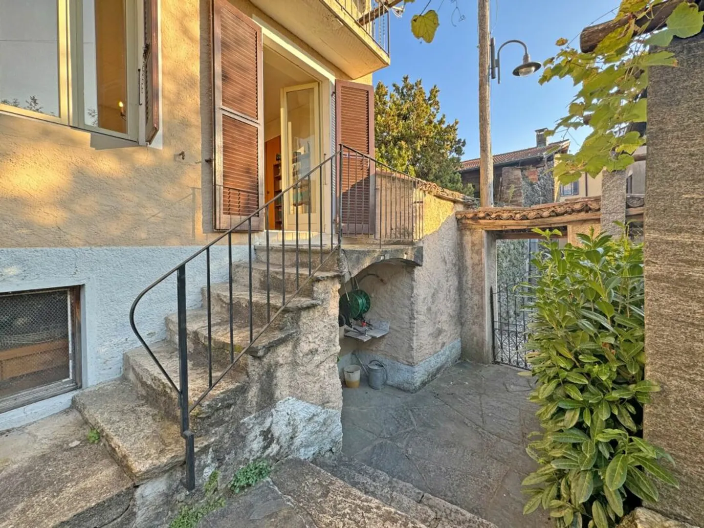 Ticino Living Oasis with Garden - Photo 12 of 13