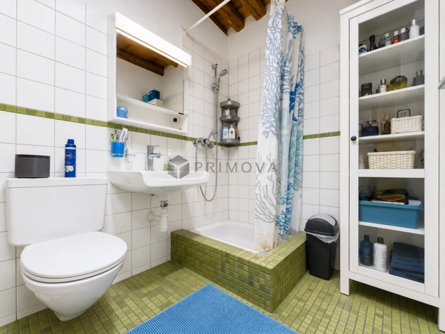 Charming multi-family house with commercial unit in a central location in Wilchingen - Photo 10 of 13
