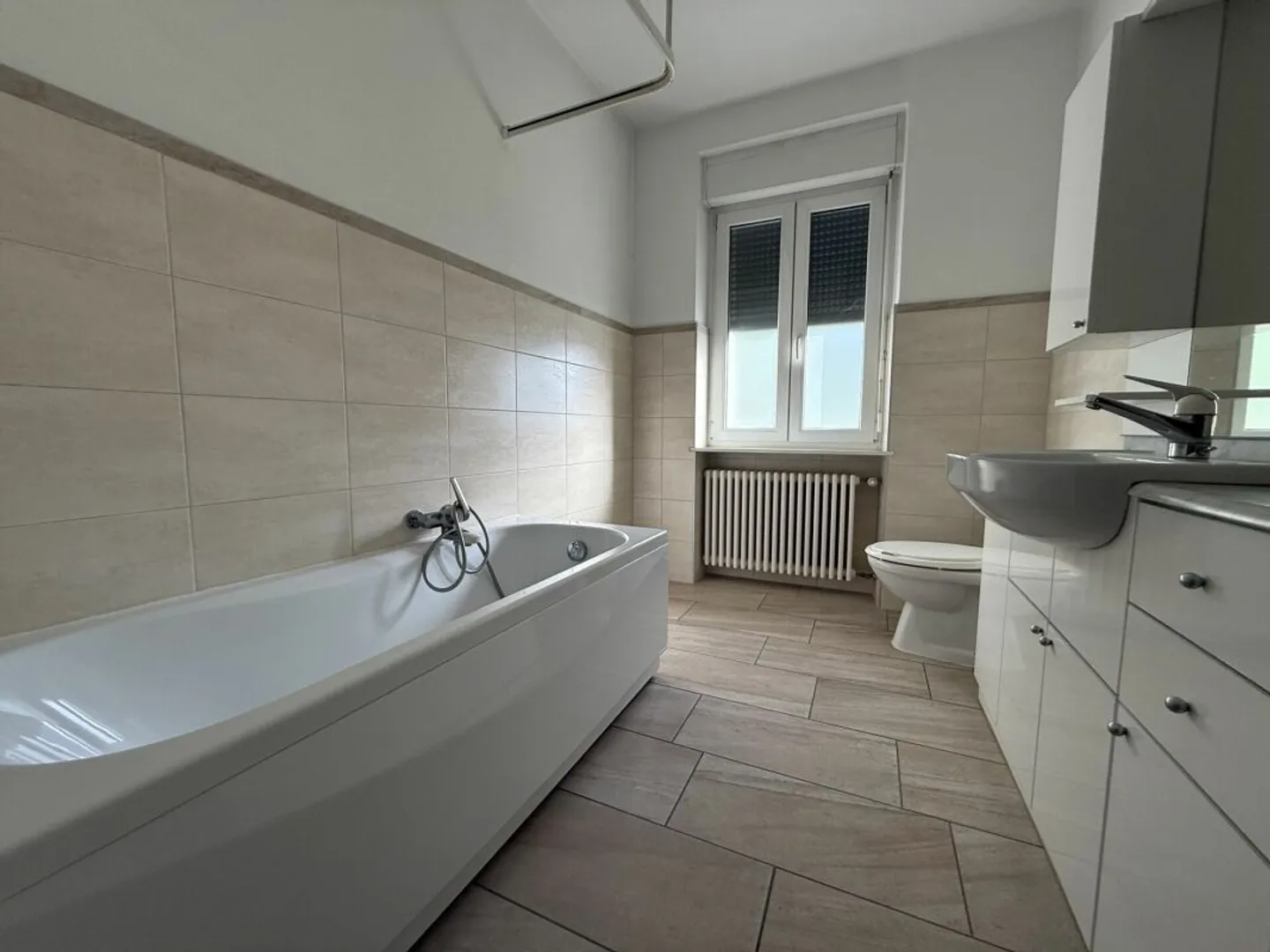 Casa storica a Gorduno - Foto 10 di 13