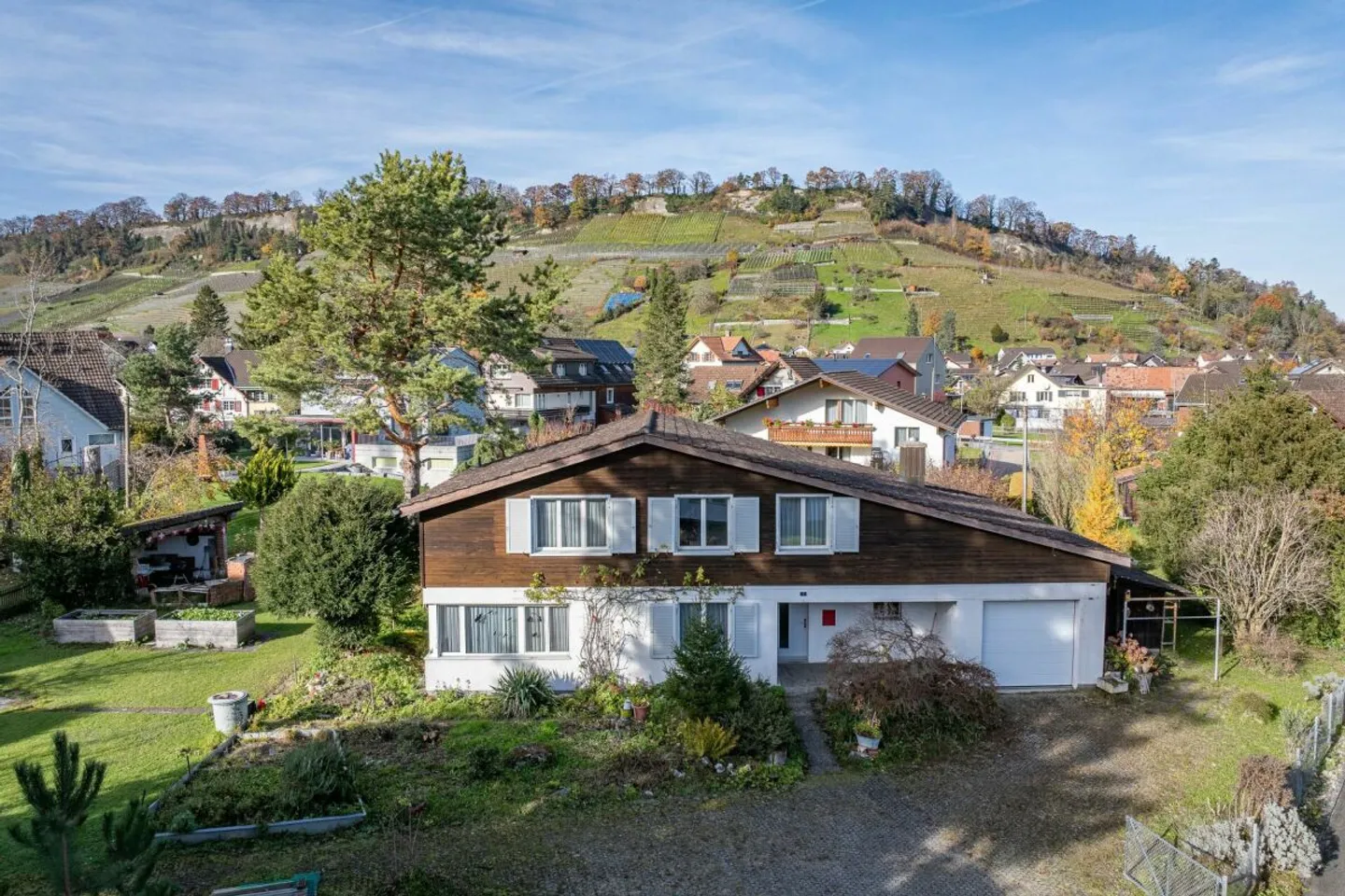 Entwicklungsareal mit Bestandesobjekt - Foto 3 von 10