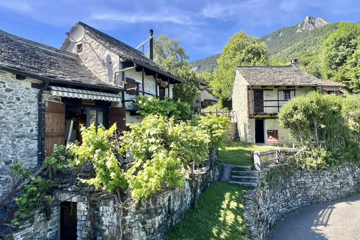 Charming Rustic Ensemble in Beautiful Sunny Location - Photo 3 of 13