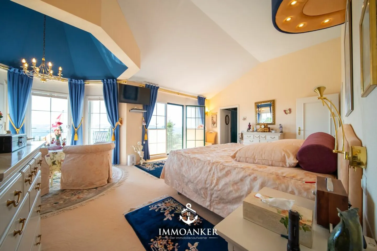 Living with a panoramic view - surrounded by tranquility and greenery. - 6.5 room single-family home in Sulz - Photo 7 of 13