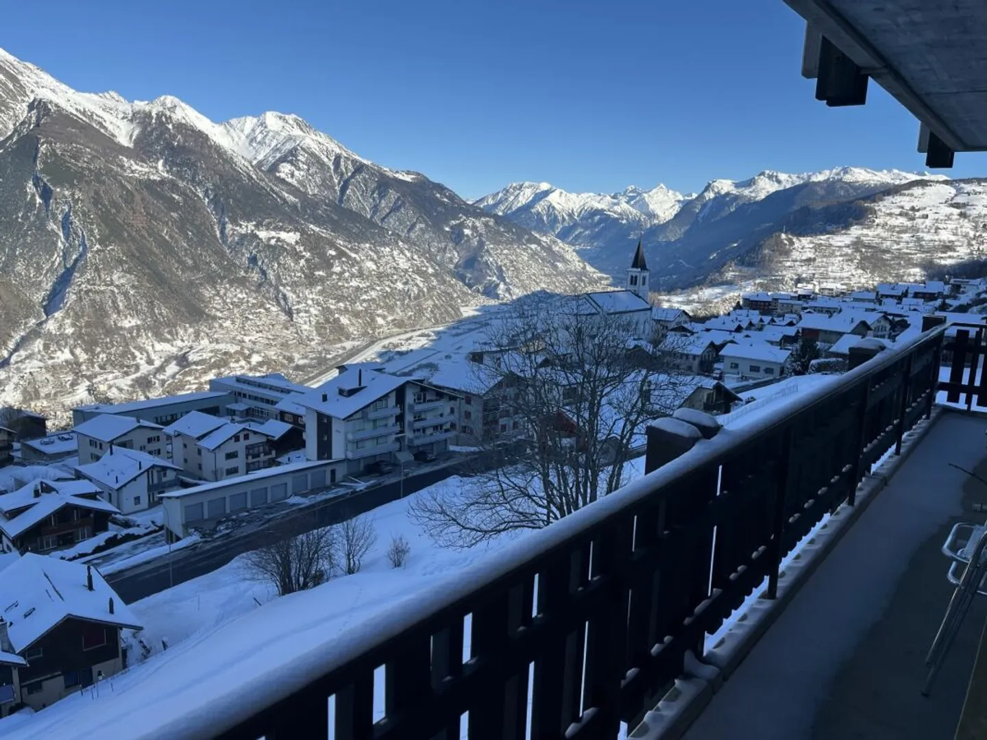 Helle 4.5 Zimmerwohnung - Foto 2 von 13