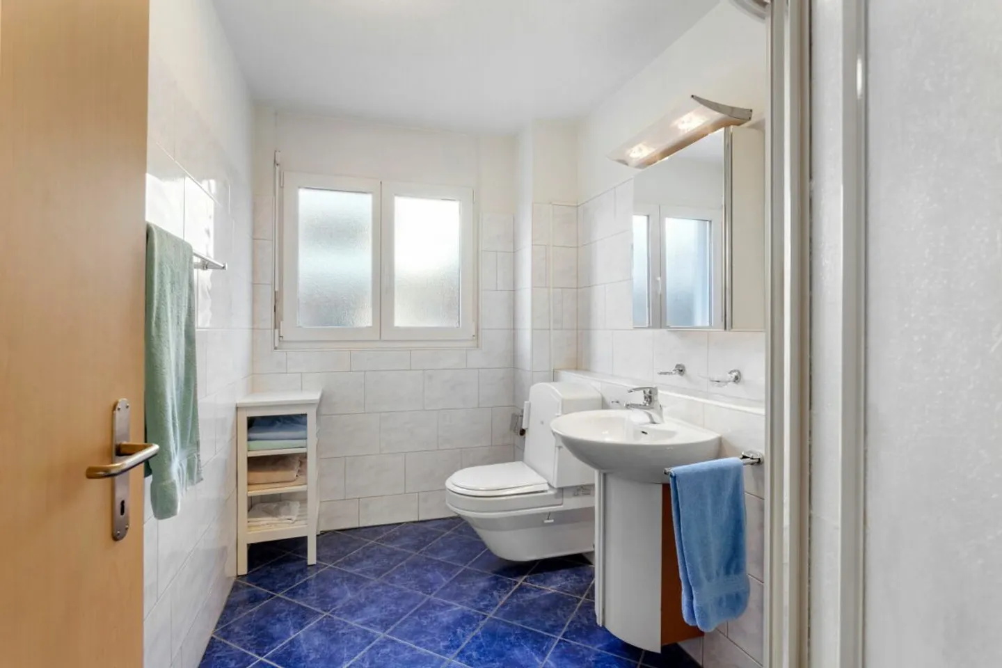 HAPPINESS OF LIVING with private garden! - Photo 12 of 13