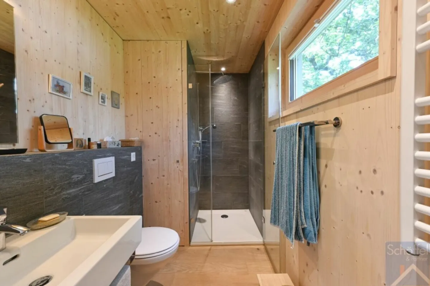 Kompakte Mini-Haus mit Terrasse - Foto 4 von 10