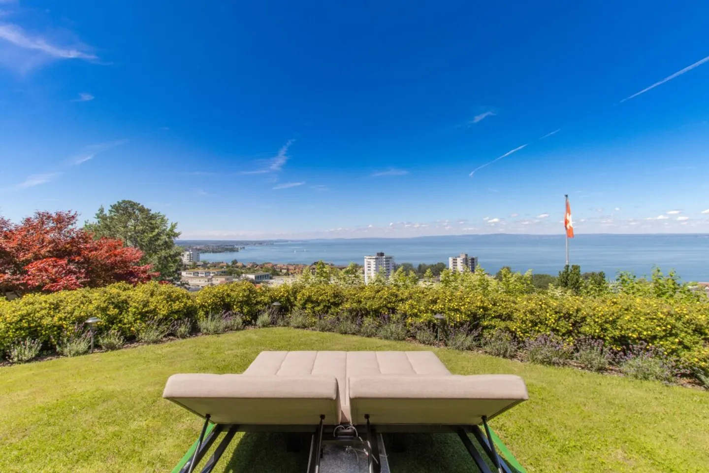 Appartement de jardin 4.5 pièces de standing avec vue panoramique - Photo 3 sur 13