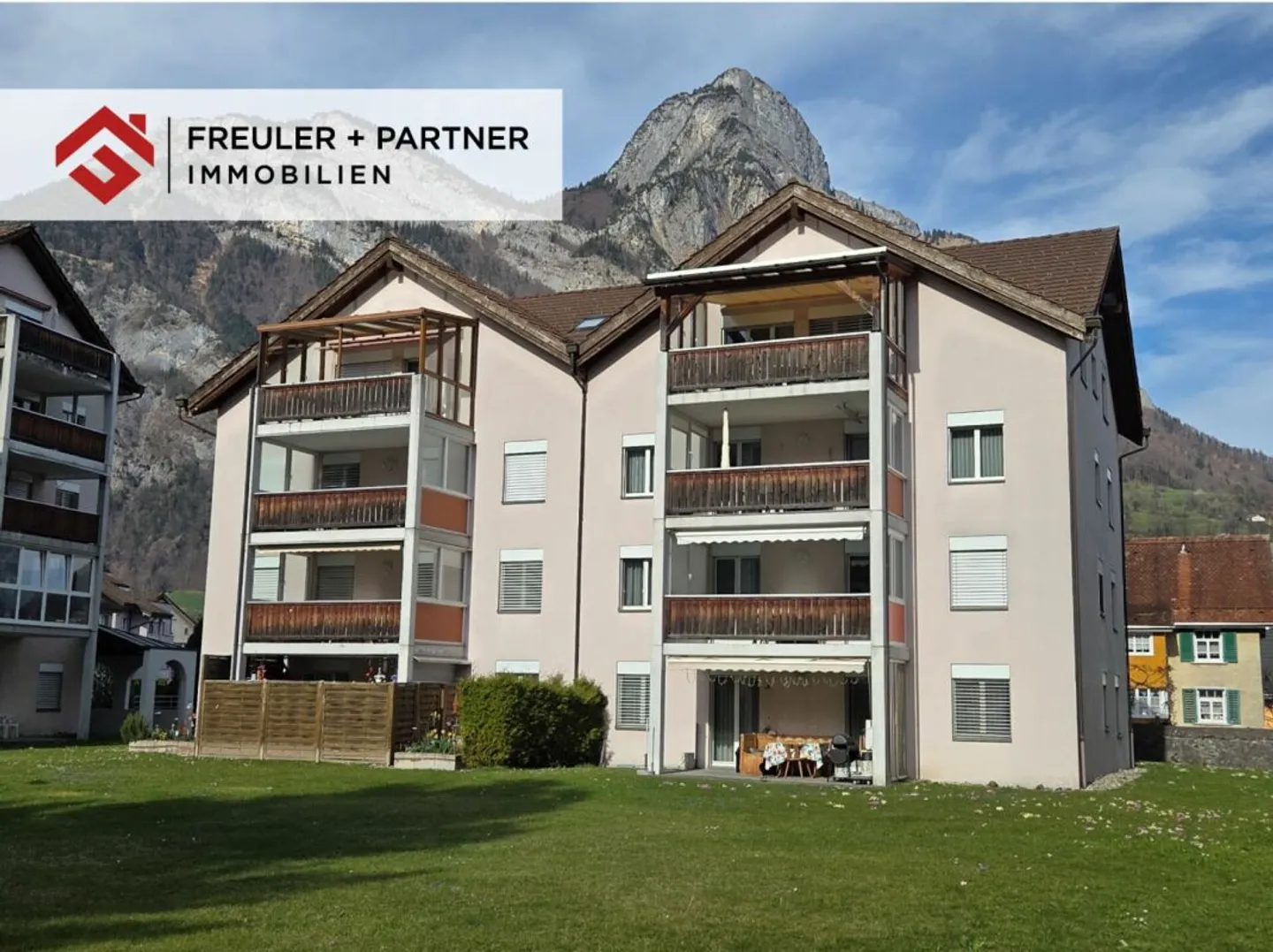 Zentral und doch ruhig gelegene 4 ½ Wohnung - Foto 1 di 13