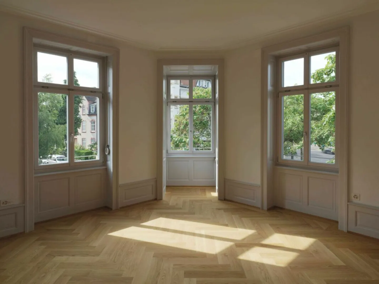 Esclusivo appartamento con giardino di 4 1/2 locali con comfort moderno in Rütimeyerplatz - Foto 9 di 9
