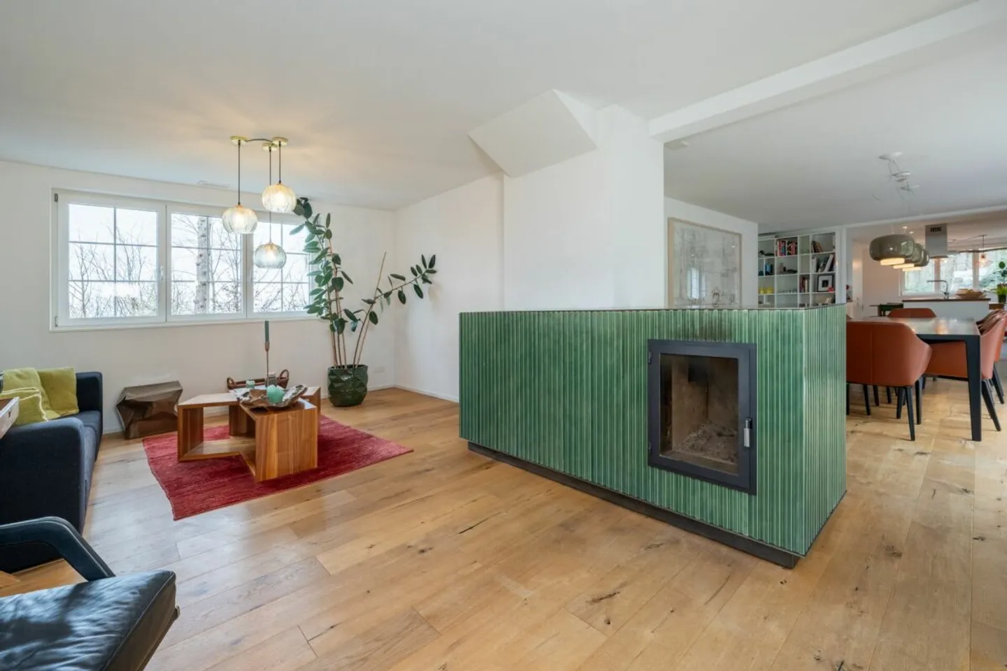 Magnifique maison individuelle modernisée avec une intimité absolue et vue sur le lac - Photo 6 sur 13