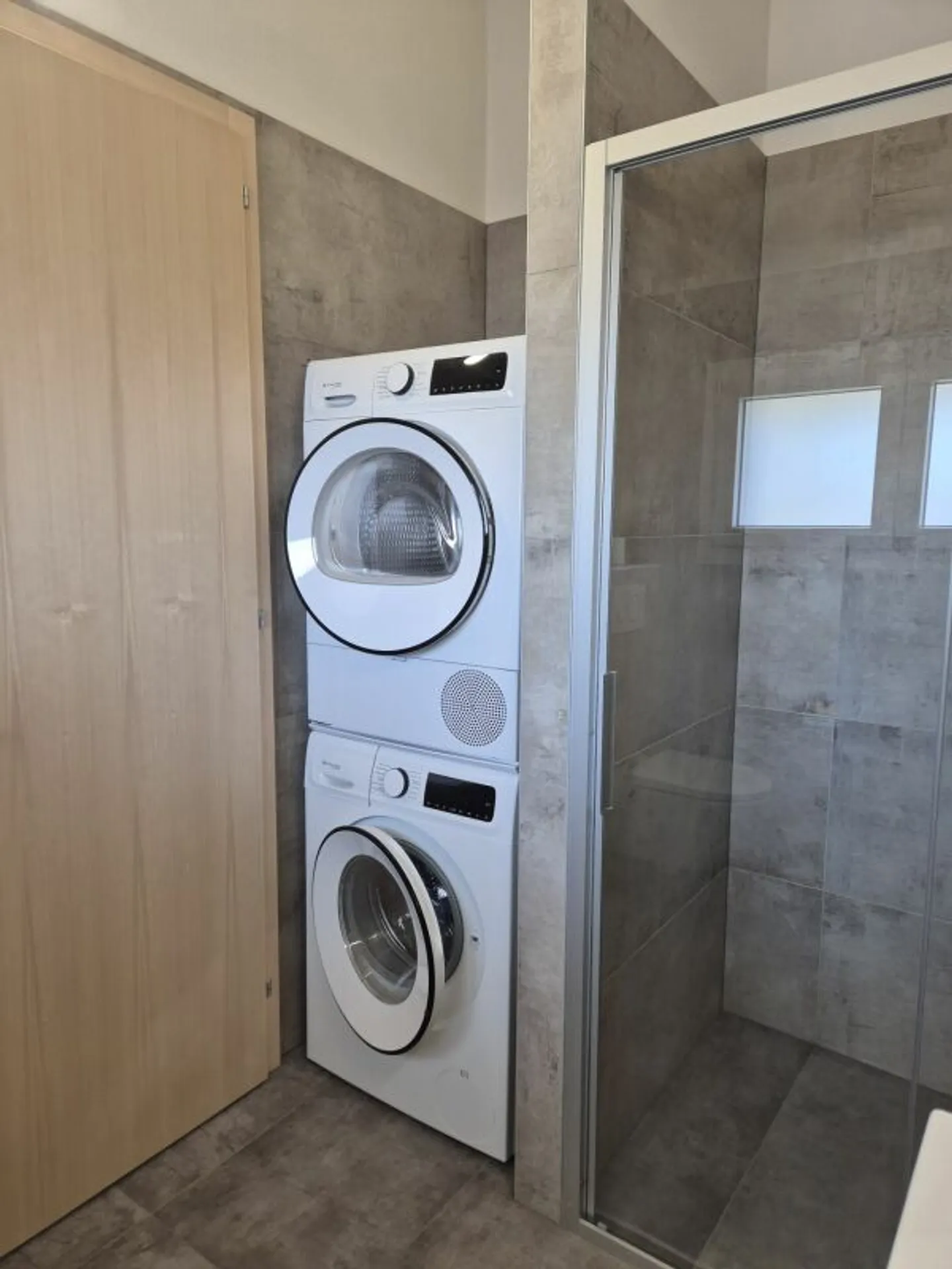 Magnifico attico di 4,5 stanze - Foto 9 di 10