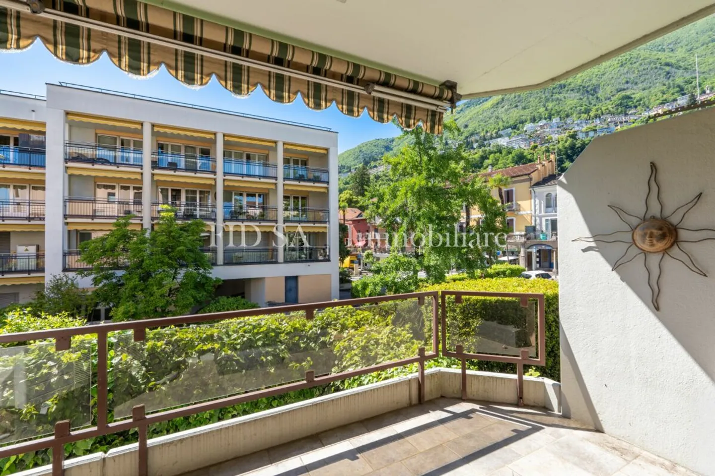 MURALTO - Apartment a few steps from the station and the lakeside - Photo 1 of 12