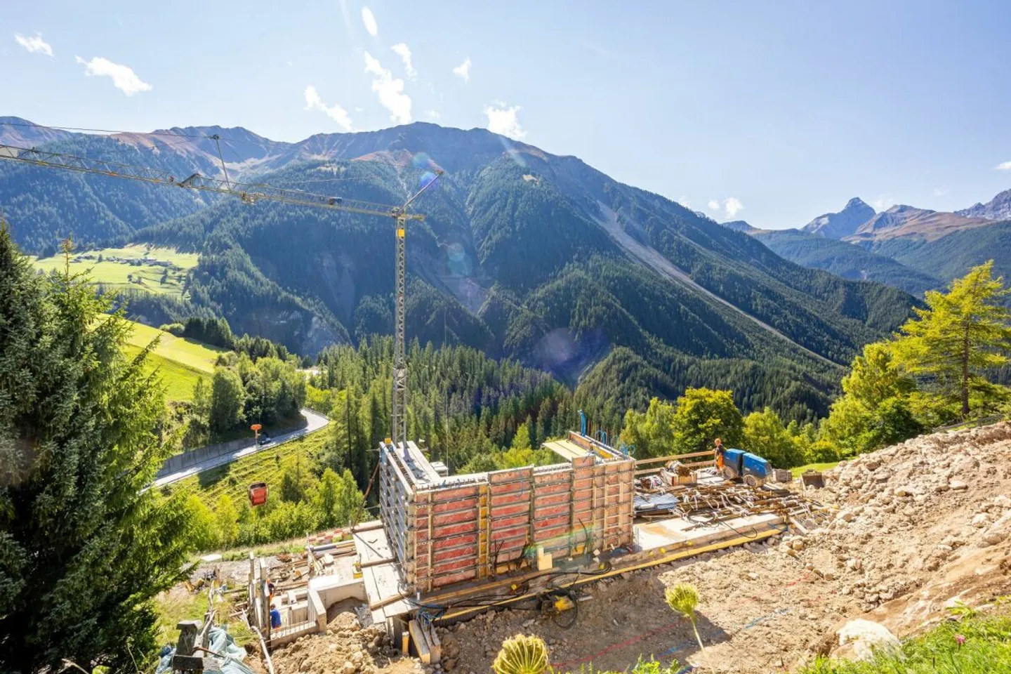 Modernes Studio mit Bergsicht - Foto 8 von 9