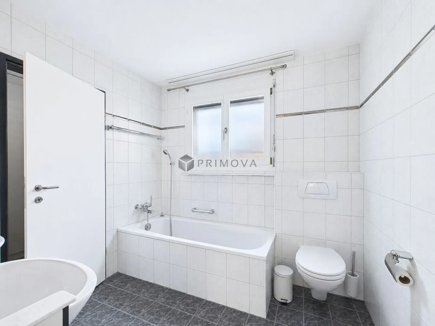 Ihre privates Paradies mit grandioser Aussicht und Garten - Photo 13 sur 13