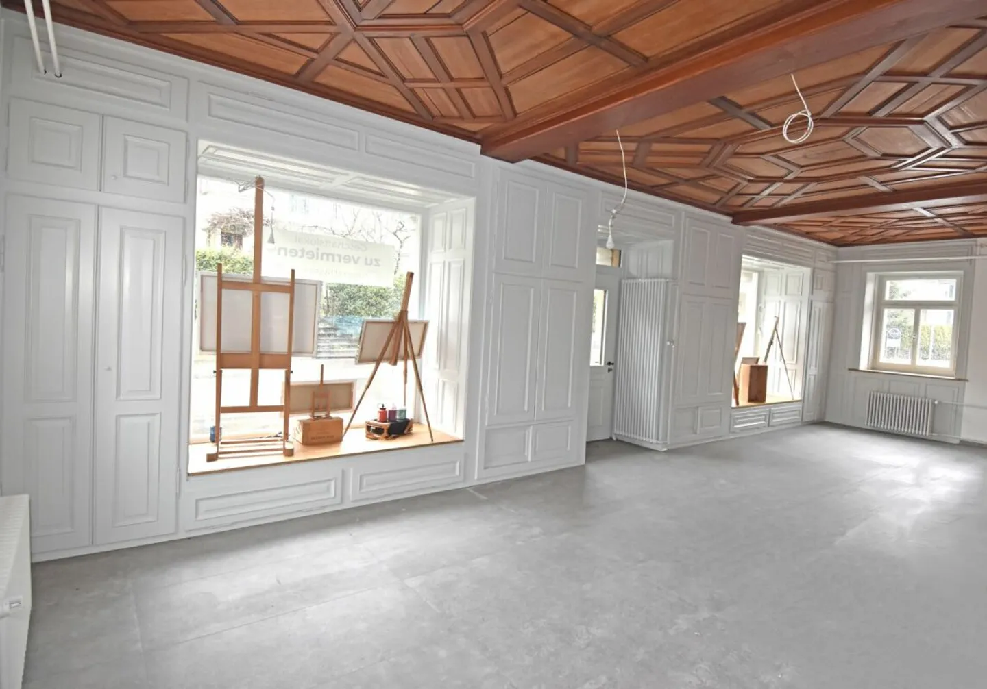 Work in Style - Exclusive Office/Commercial Space in Prime Location - Photo 2 of 8