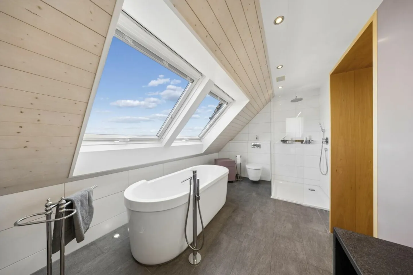 EInfamilienhaus mit unverbaubarer Seesicht - Foto 11 von 13