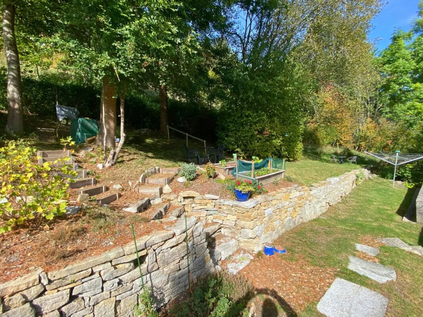 6.5-room apartment with private garden - Photo 2 of 13
