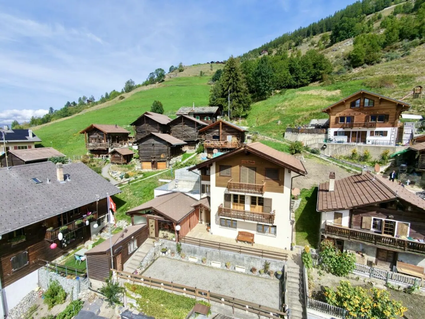 5,5-Zimmer-Haus auf 3 Ebenen mit großer Terrasse in St-Martin - Foto 3 von 13