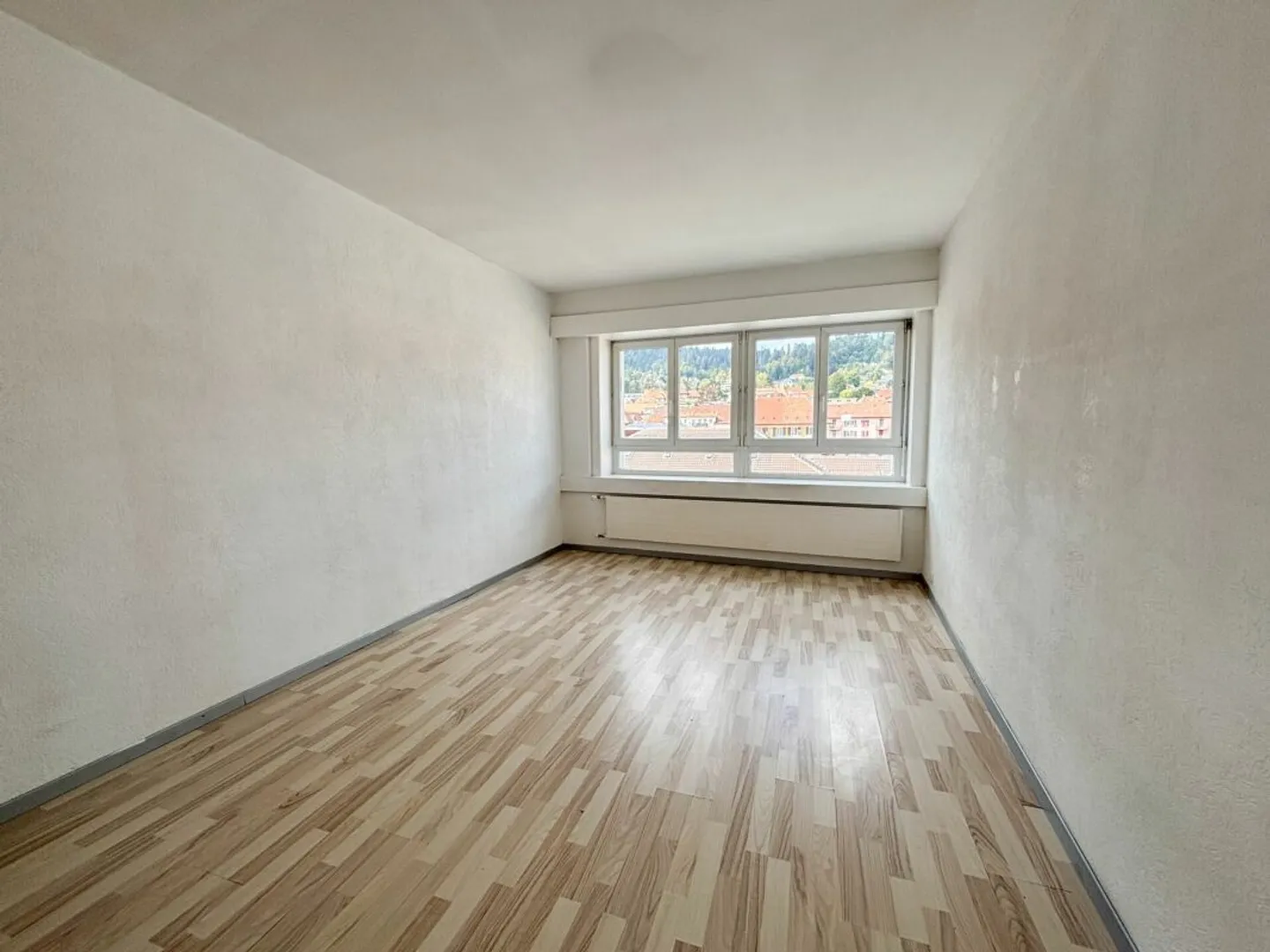 Lumineux et spacieux appartement de 5 pièces - Foto 10 von 13