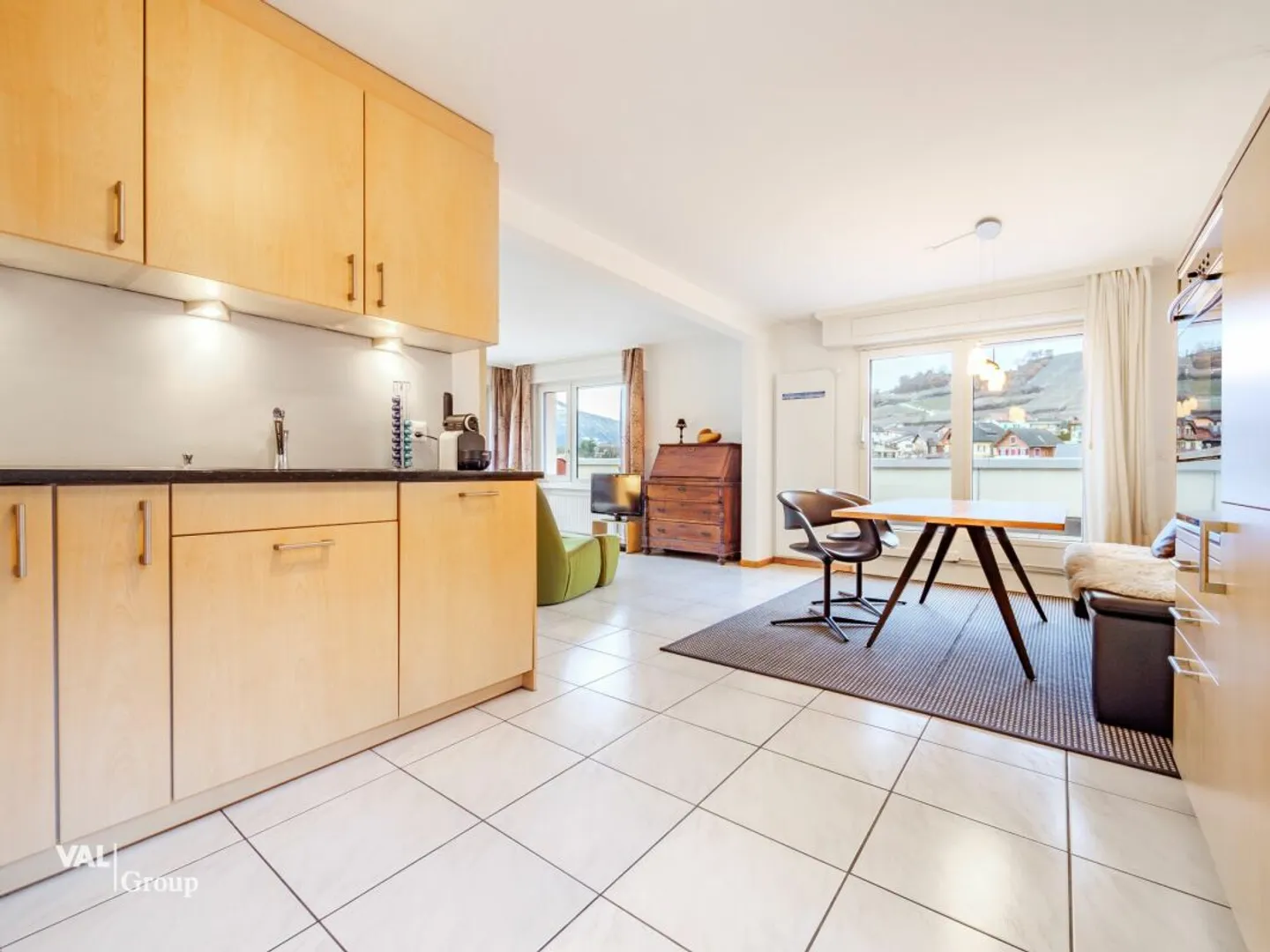 Charming attic apartment in the heart of the village (incl. furniture) - Photo 4 of 13