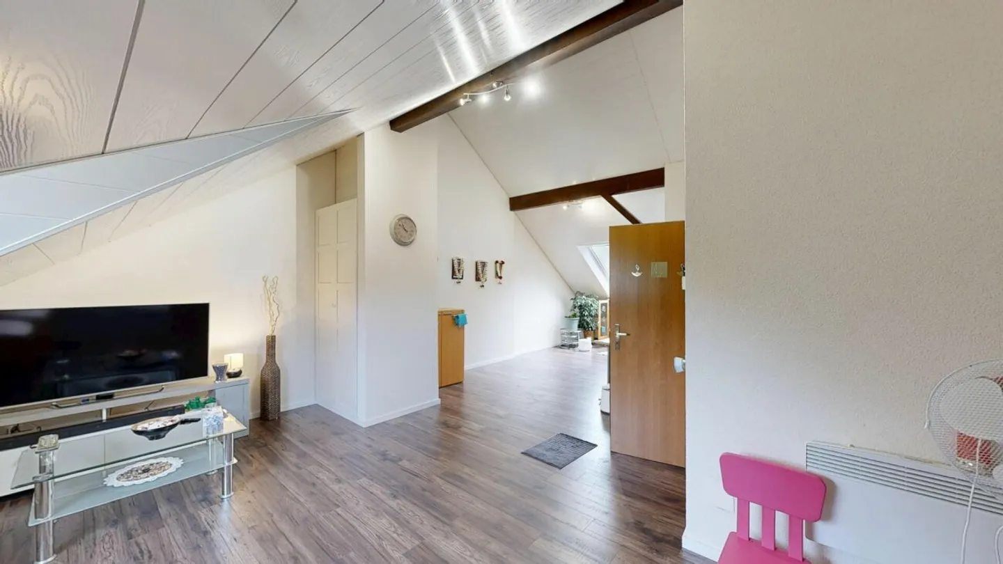 Plenty of Space for Your Living Dreams - Row House in Tegerfelden - Photo 9 of 13