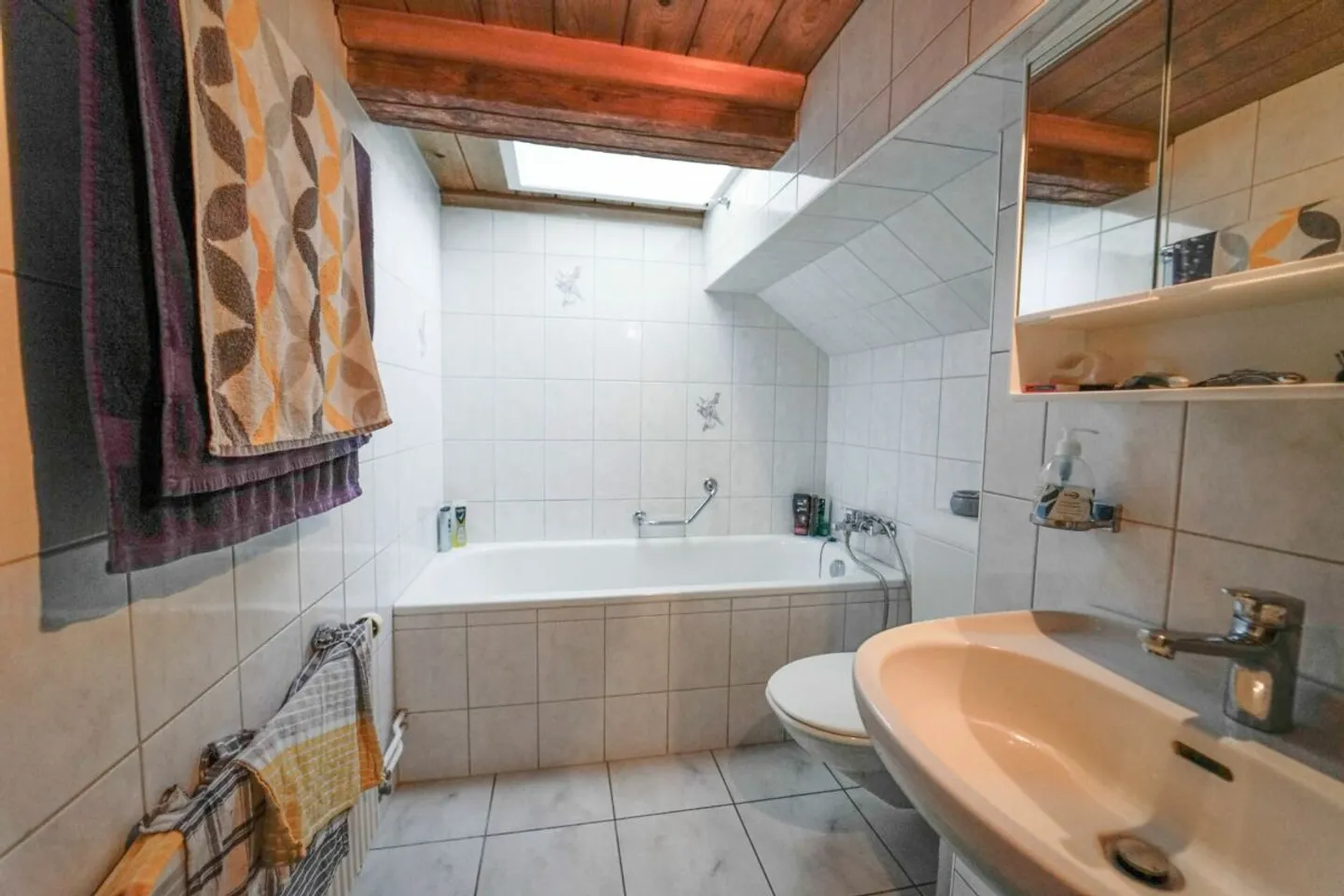 Appartement 4,5 pièces dans un emplacement calme - Photo 8 sur 11