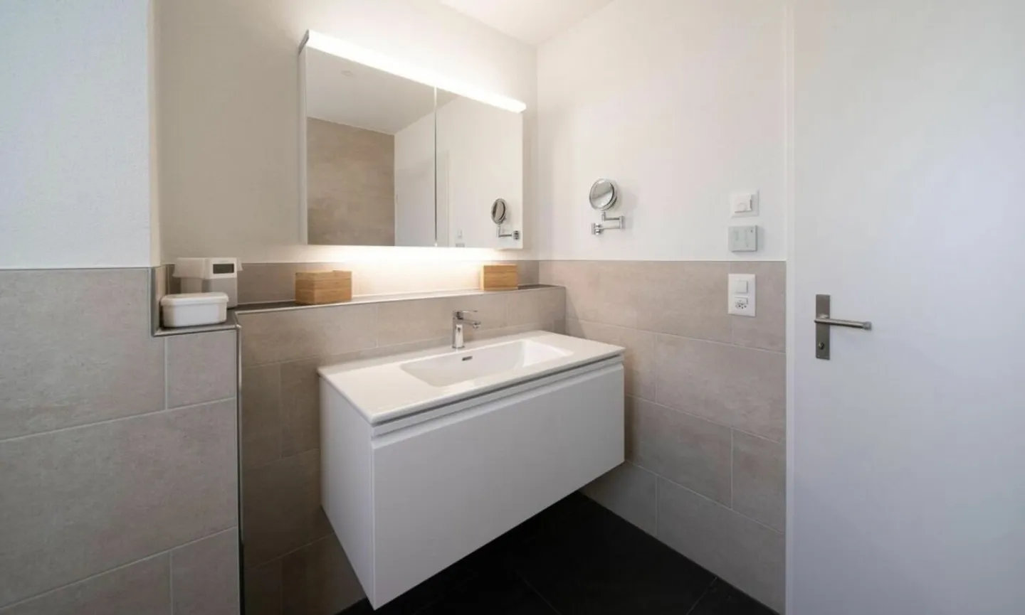 Dream Home with a View! - Photo 8 of 10