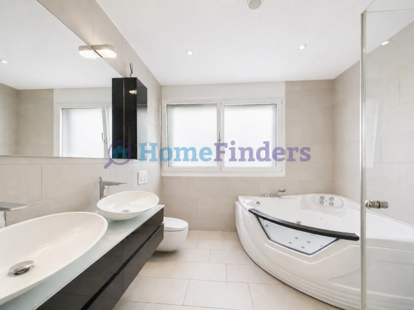 Pièce unique baignée de lumière avec terrasse ensoleillée ! - Photo 11 sur 12