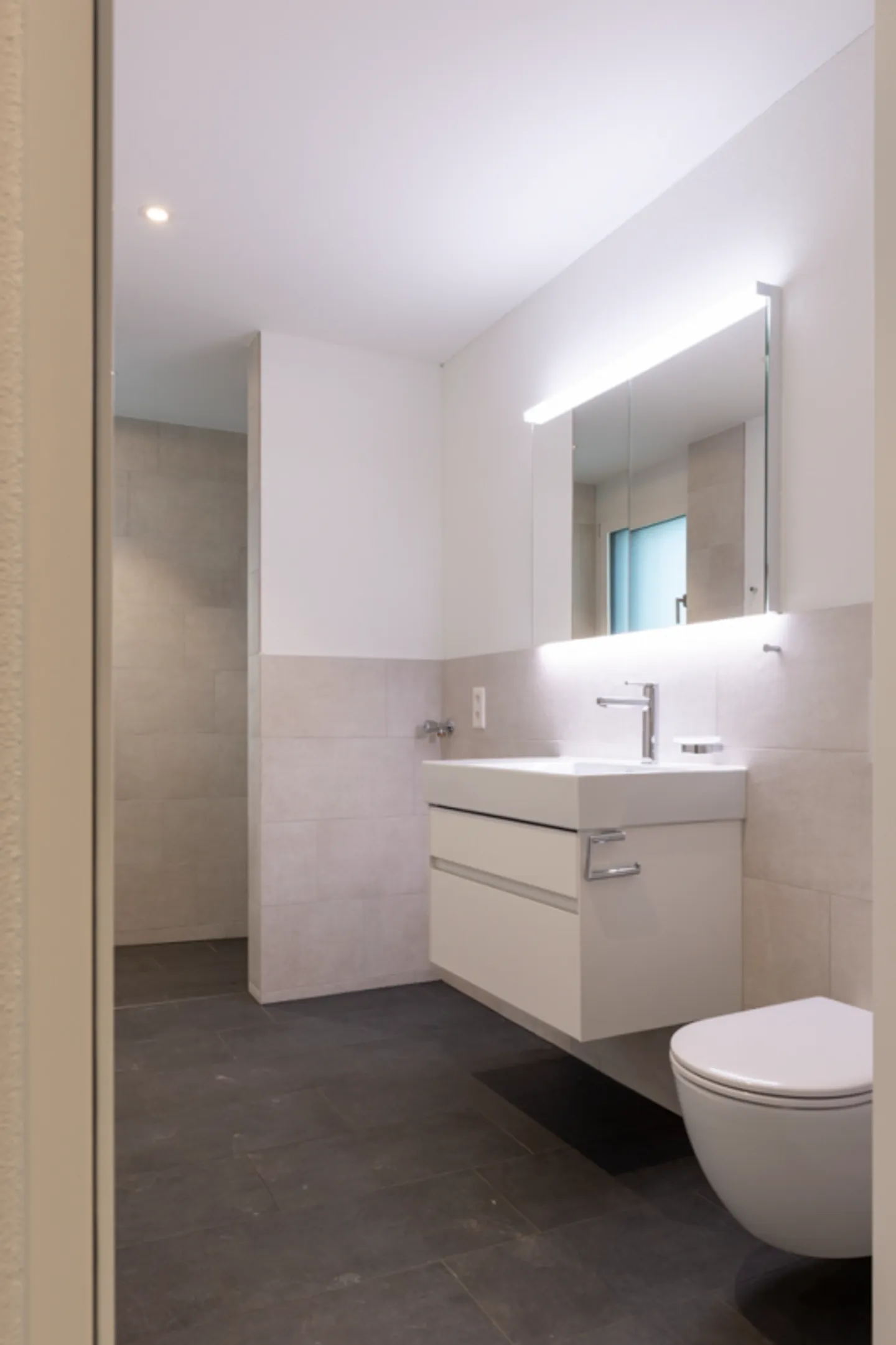 Neubau 6.5-Zi. Einfamilienhaus mit Garten - Foto 4 von 13