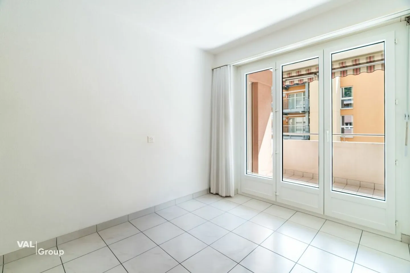 Central 3.5-room apartment with balcony in Visp - Photo 8 of 13