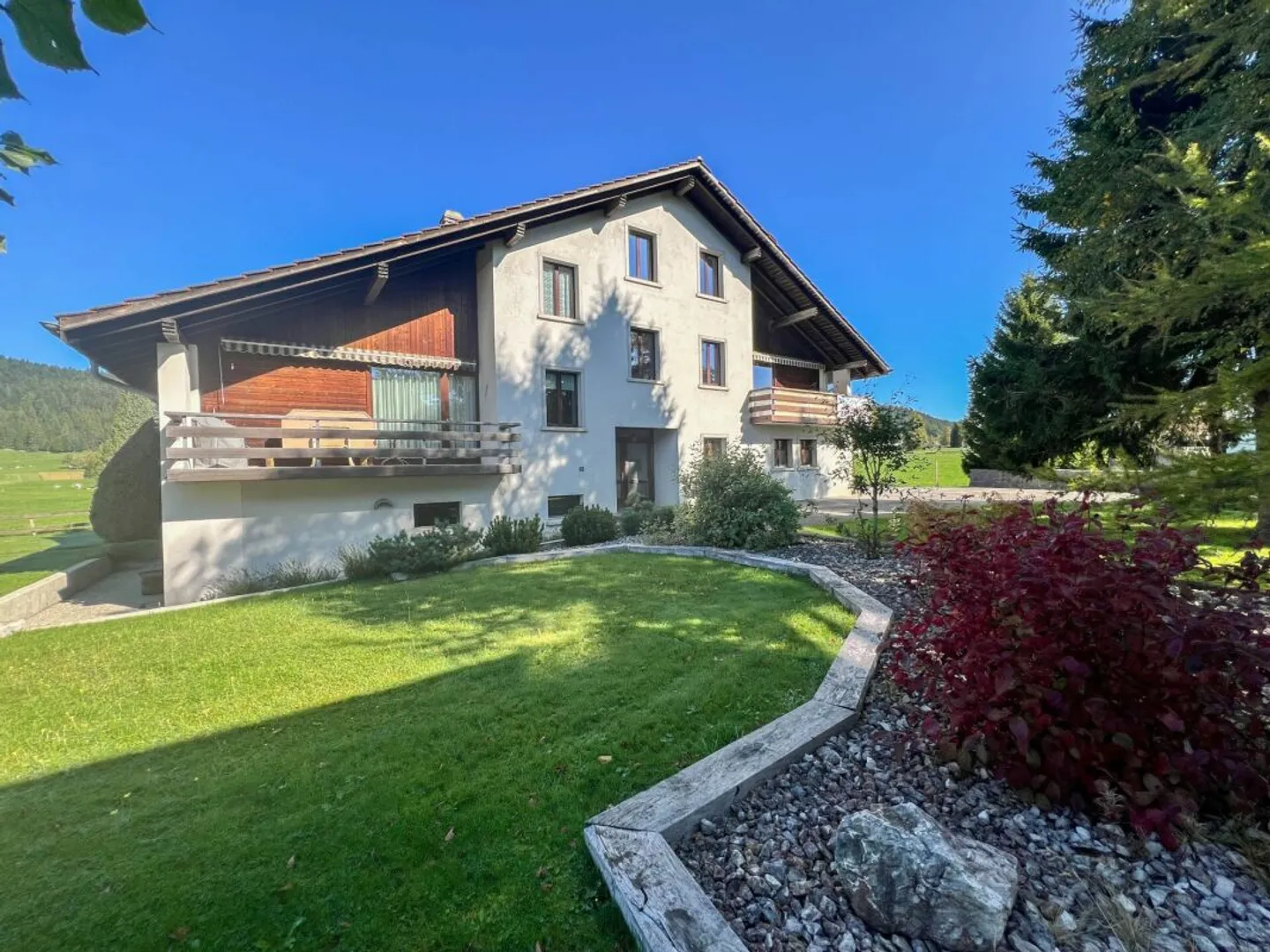 Wunderschöne Duplexwohnung von 182 m² mit Terrasse und Garten - Foto 2 von 13