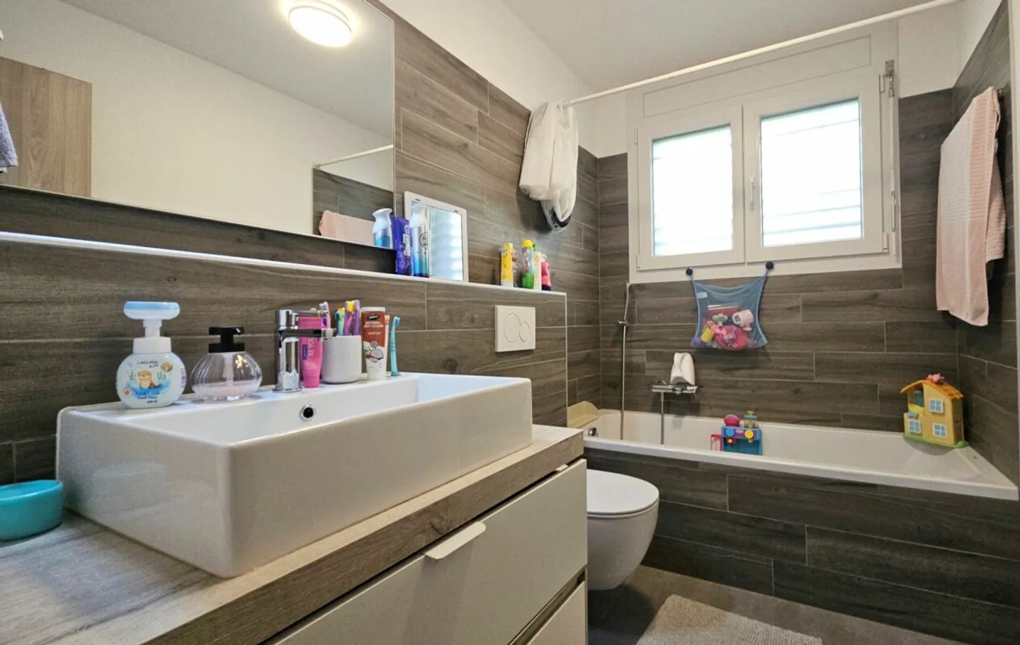 BEAUTIFUL 4.5-ROOM APARTMENT WITH GARDEN - Photo 12 of 13