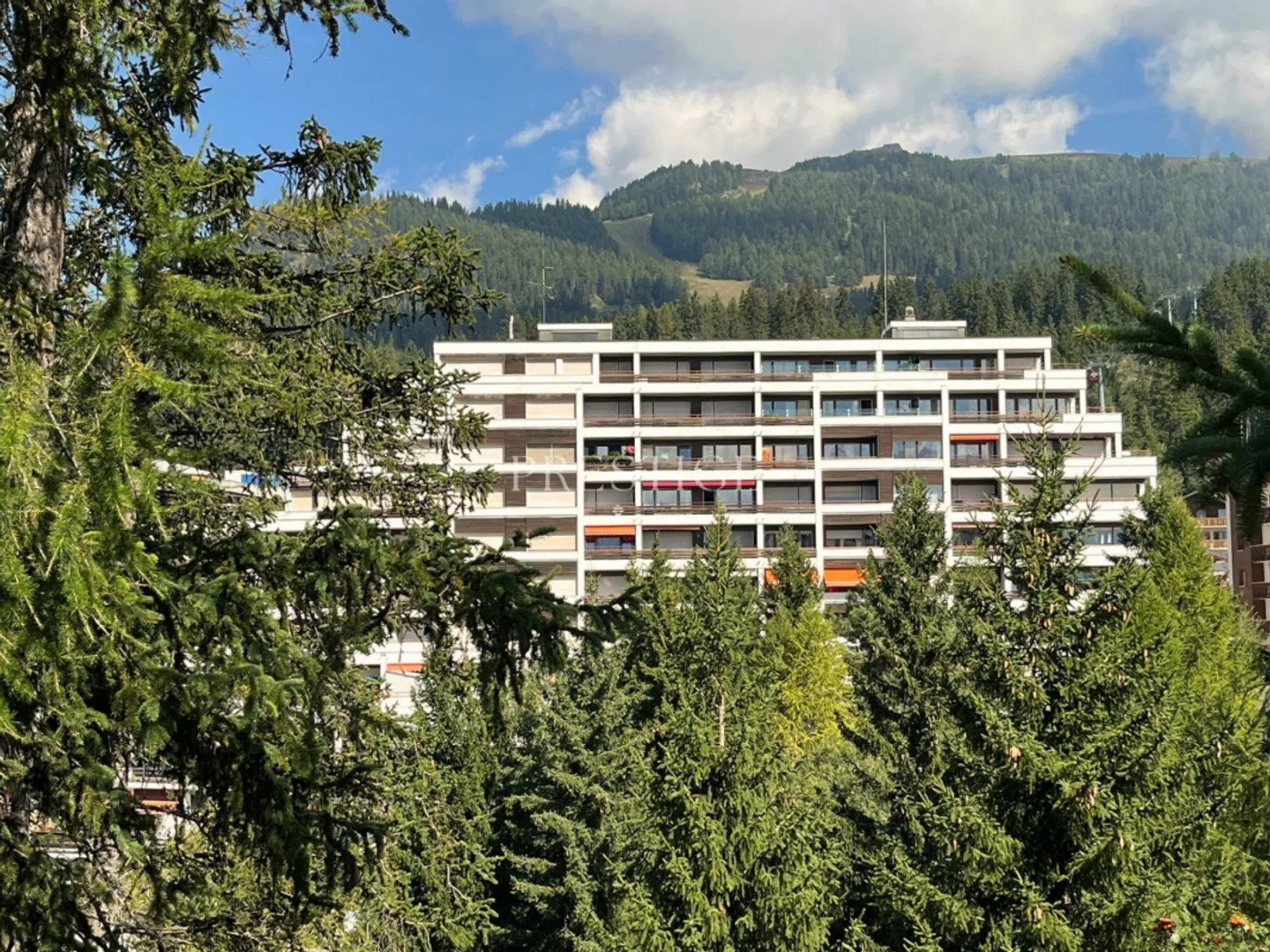 Renovierte 2½-Zimmer-Wohnung im Herzen von Crans - Foto 13 von 13