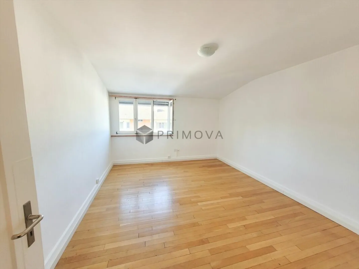 Geräumige Dachgeschosswohnung - Foto 6 von 12