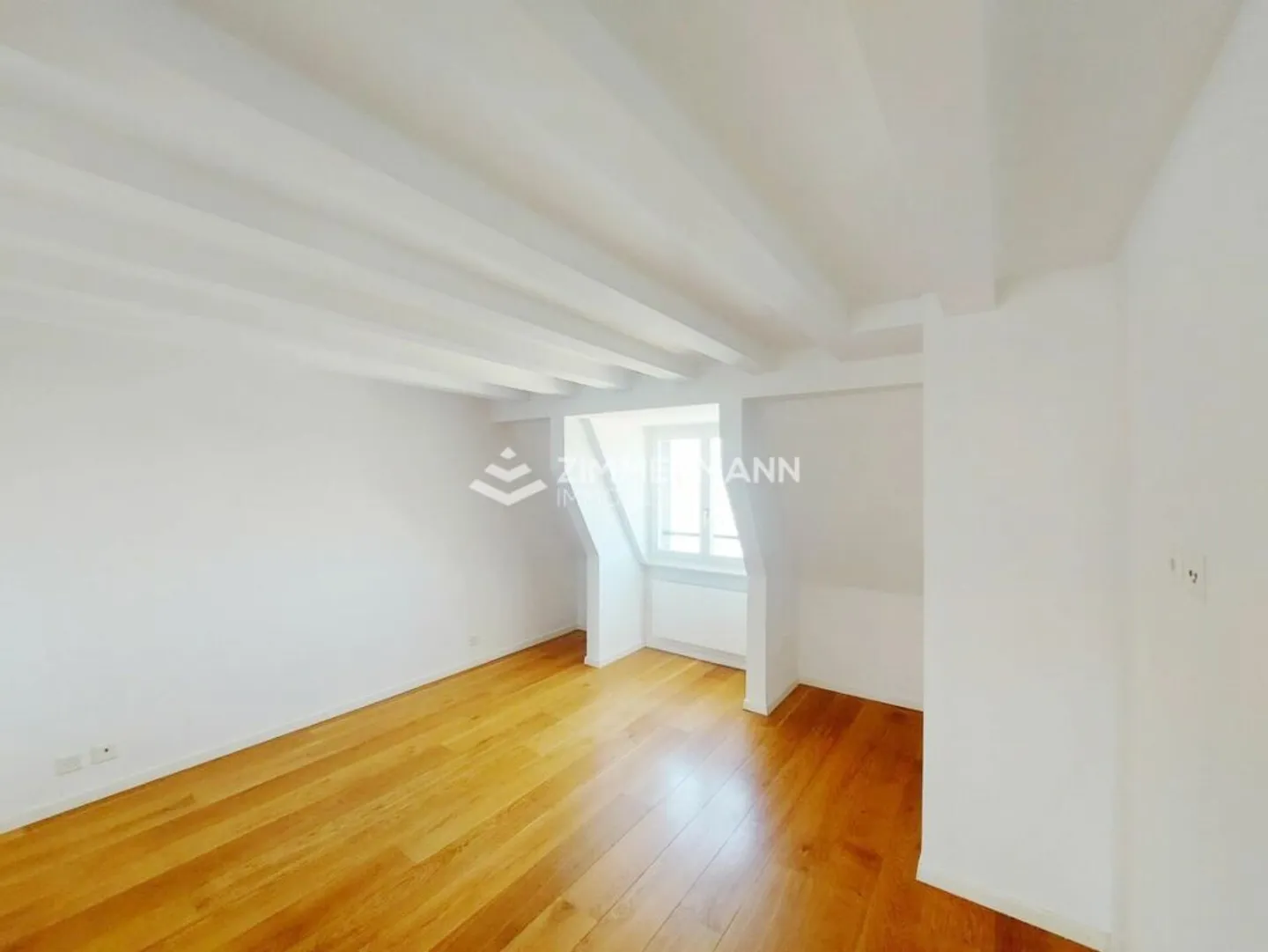 8 rooms with Rooftop - Photo 12 of 13