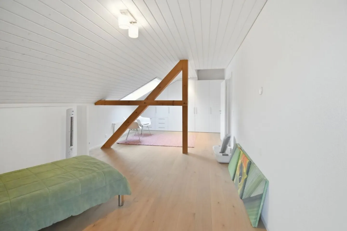 Viel Platz für neue Ideen - Doppelhaushälfte mit grossem Umschwung - Photo 10 of 13