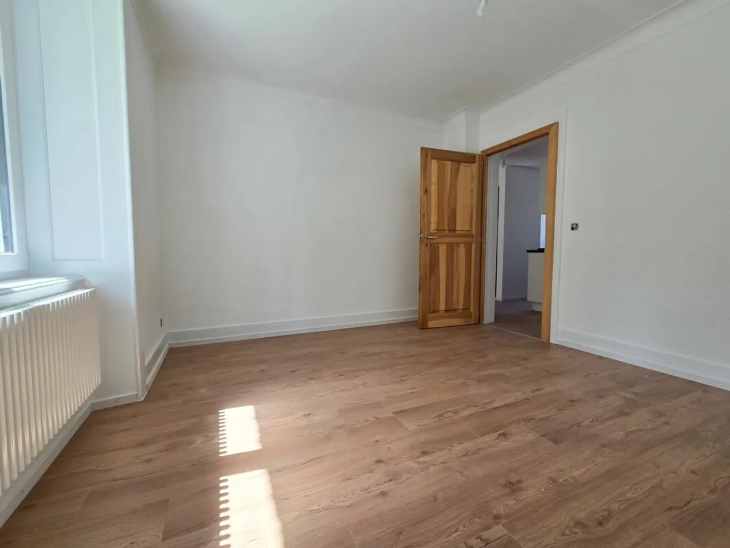 Appartement de 2.5 pièces refait à neuf ! - Photo 7 of 9