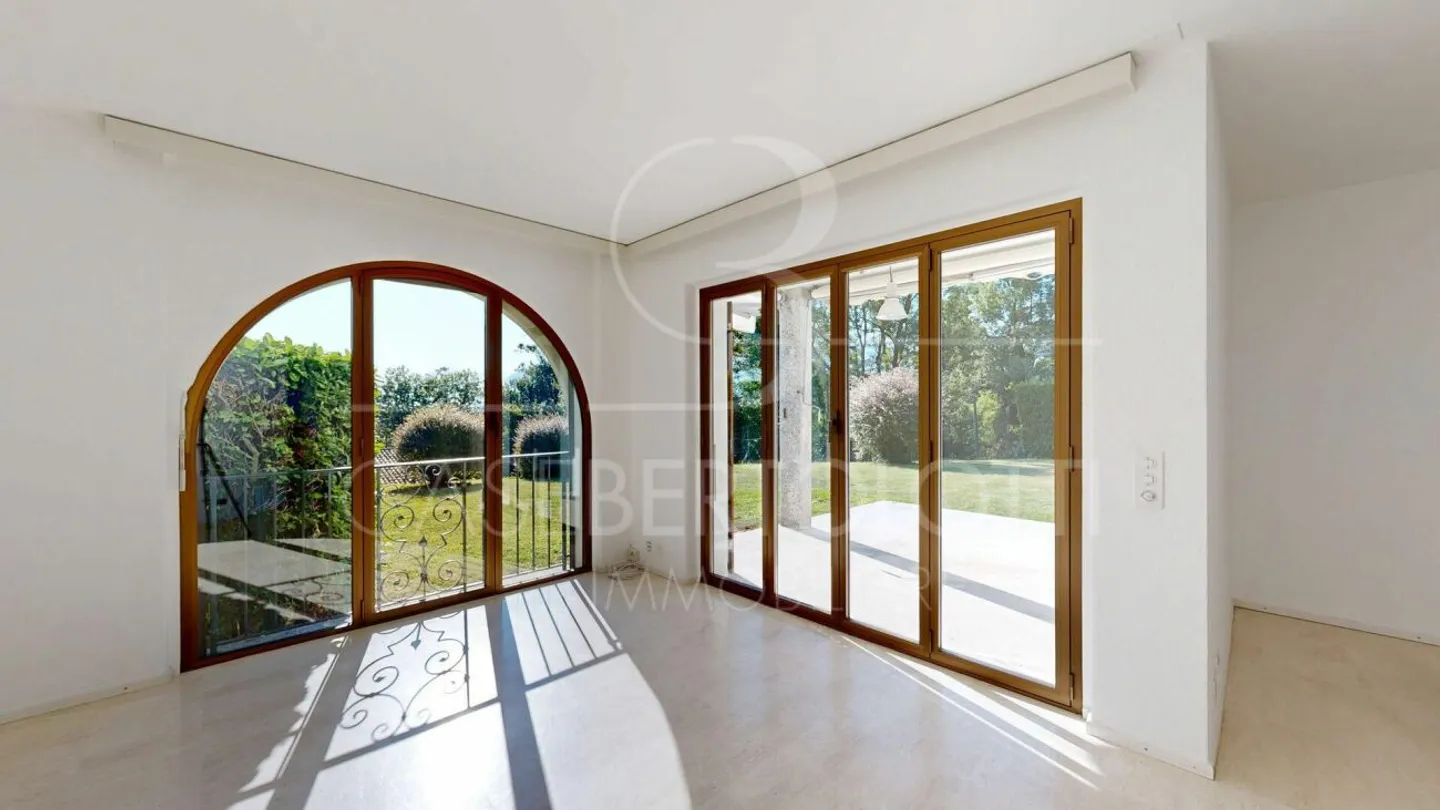 Casa familiare mediterranea ad Arcegno - Foto 3 di 11