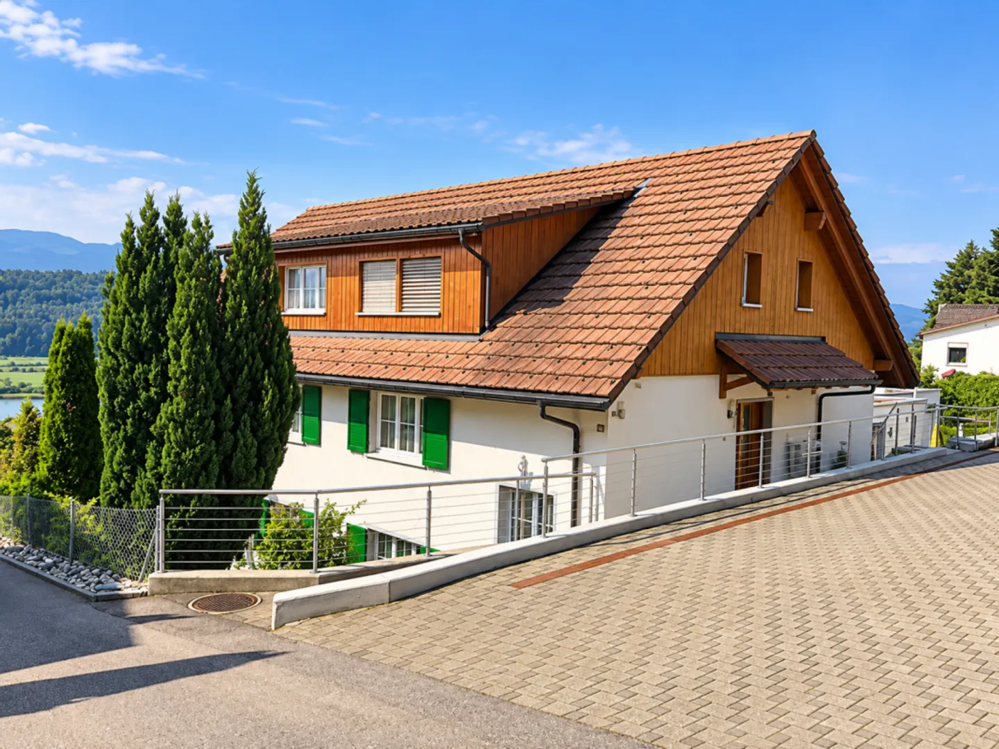 Wohnen mit Weitblick - 4.5-Zimmer-Wohnung mit See- und Bergsicht - Photo 13 of 13