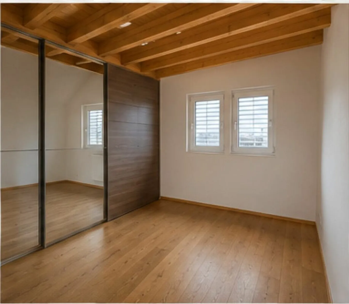 nearly new 4 1/2-room apartment - Photo 3 of 7