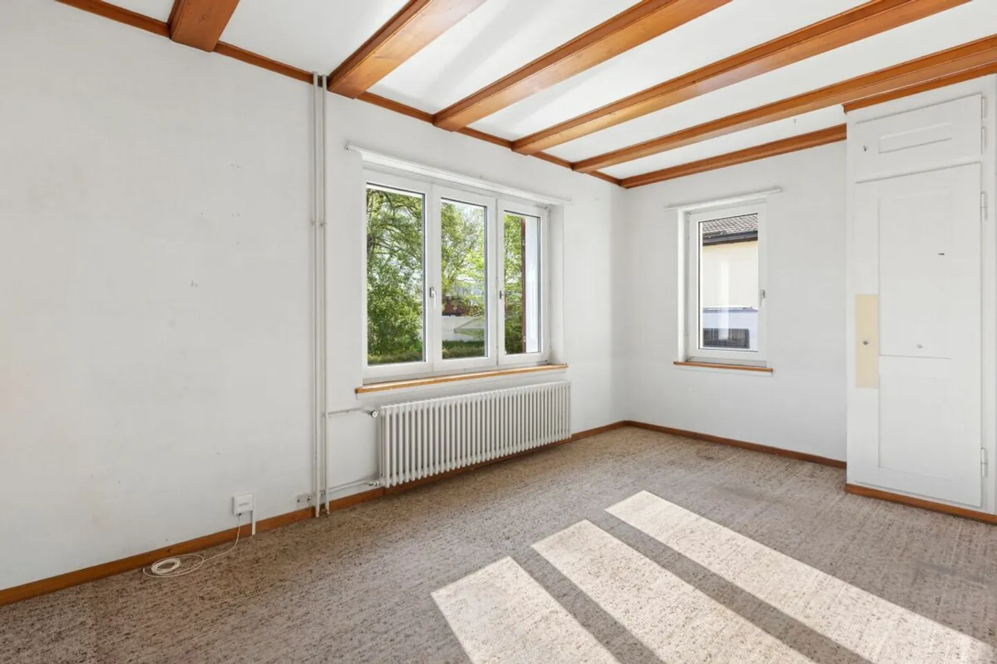 Liegenschaft mit viel Potenzial - Verwirklichen Sie Ihre Ideen! - Foto 4 von 11