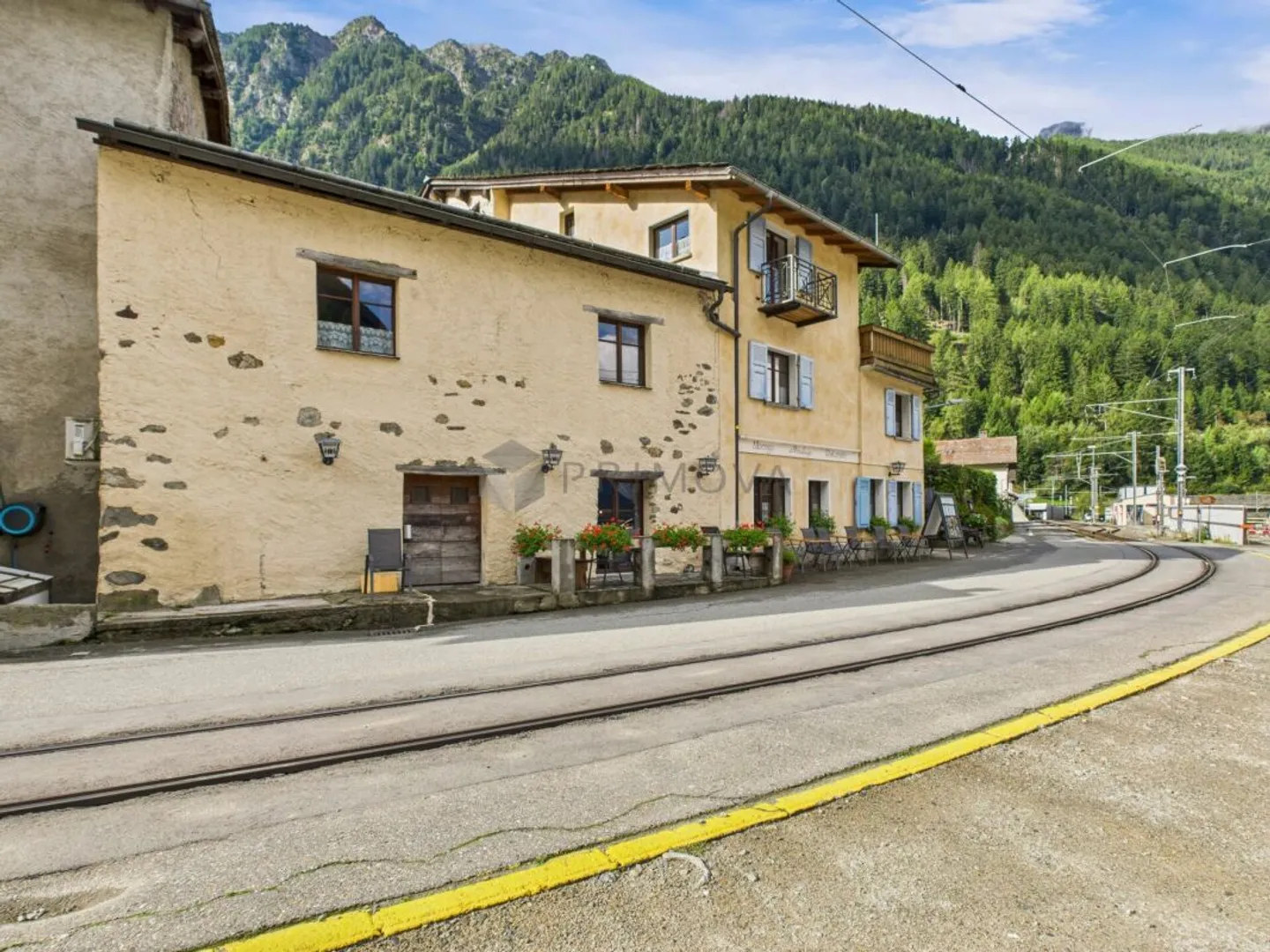 Hotel e Ristorante con appartamenti a Miralago - Foto 7 di 13