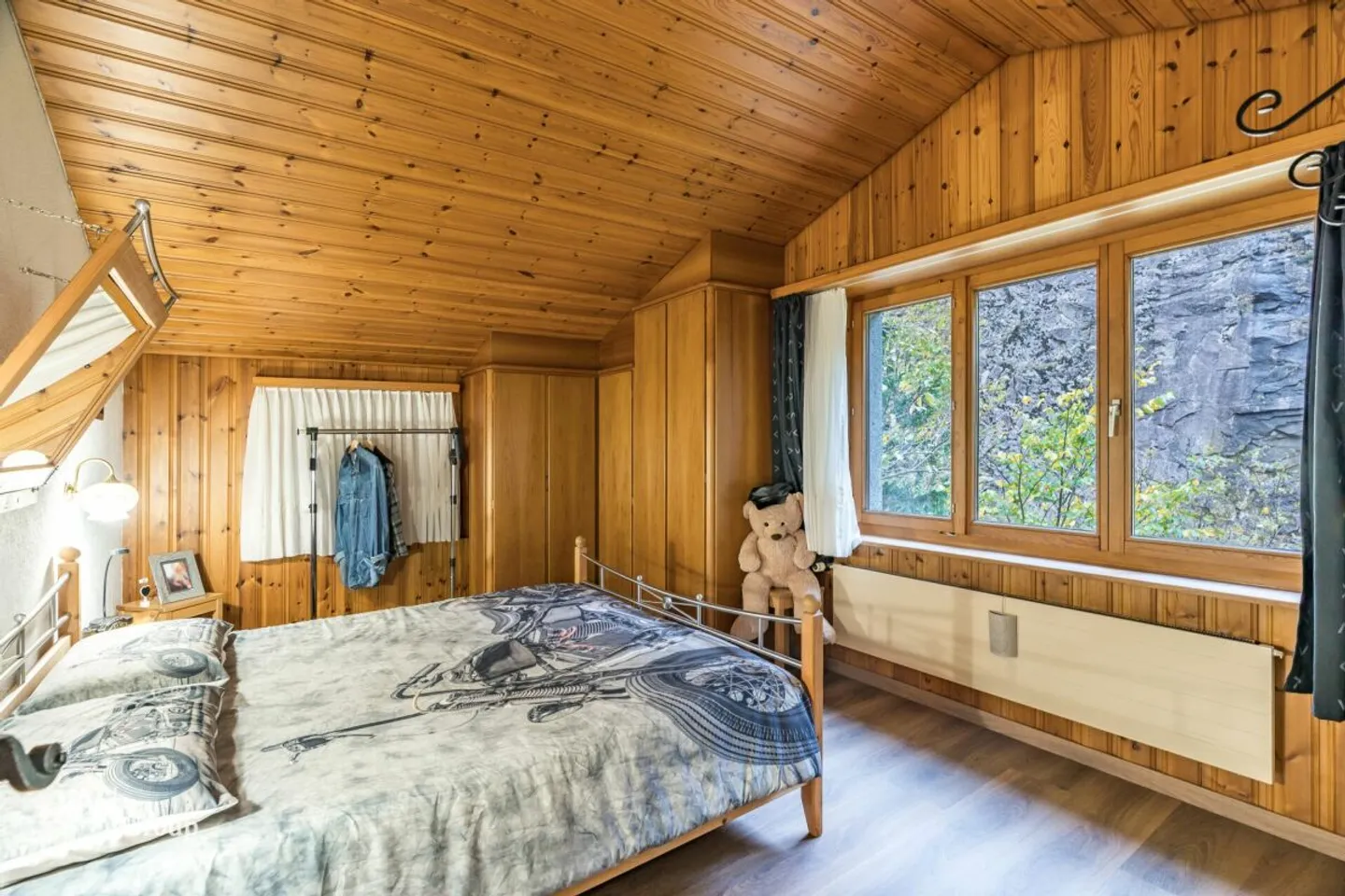 Interessante casa residenziale/commerciale a Gondo - utilizzo versatile, vicino al confine con l'Italia - Foto 5 di 10