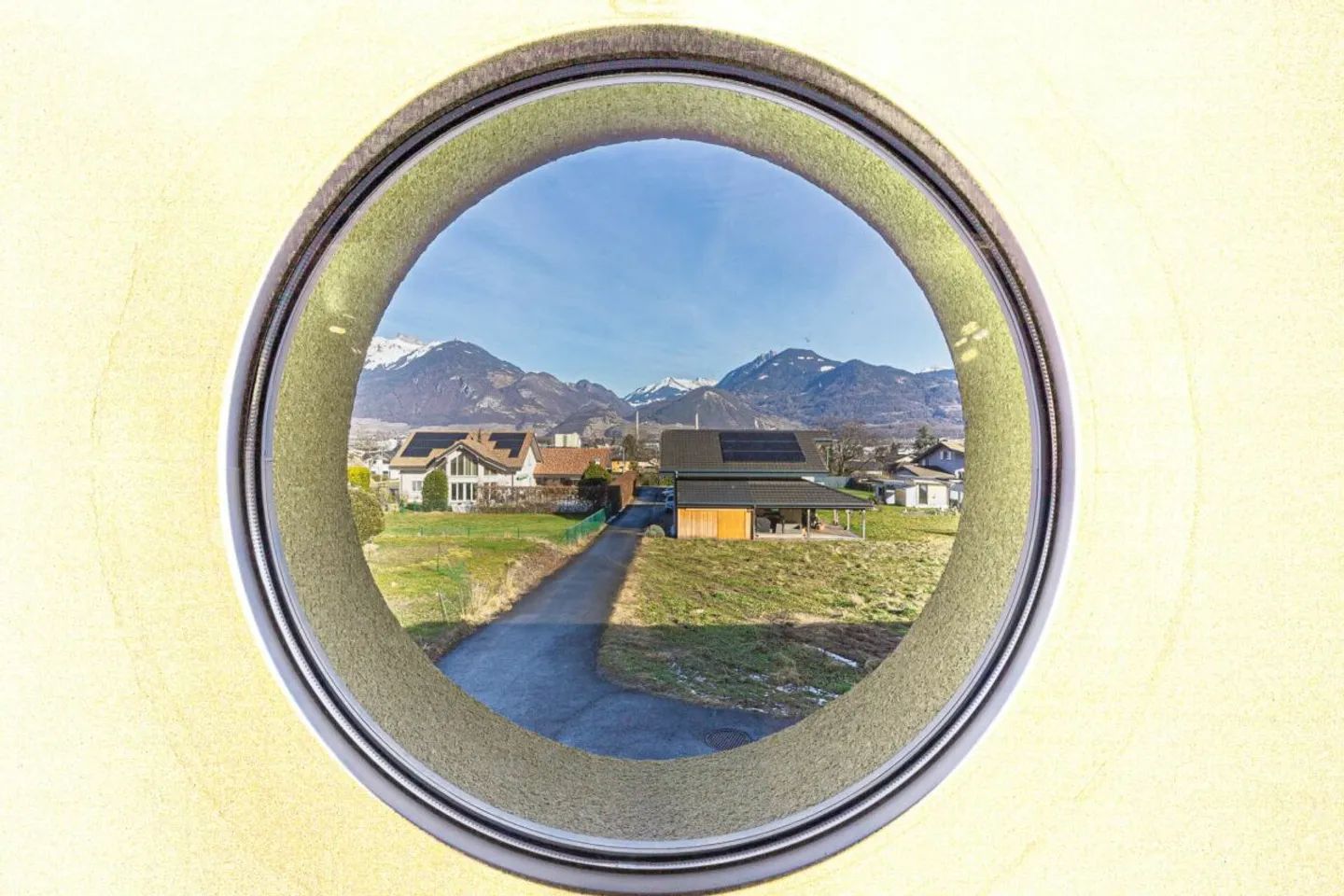 Casa indipendente con annesso abitabile, disponibile subito! - Foto 1 di 13