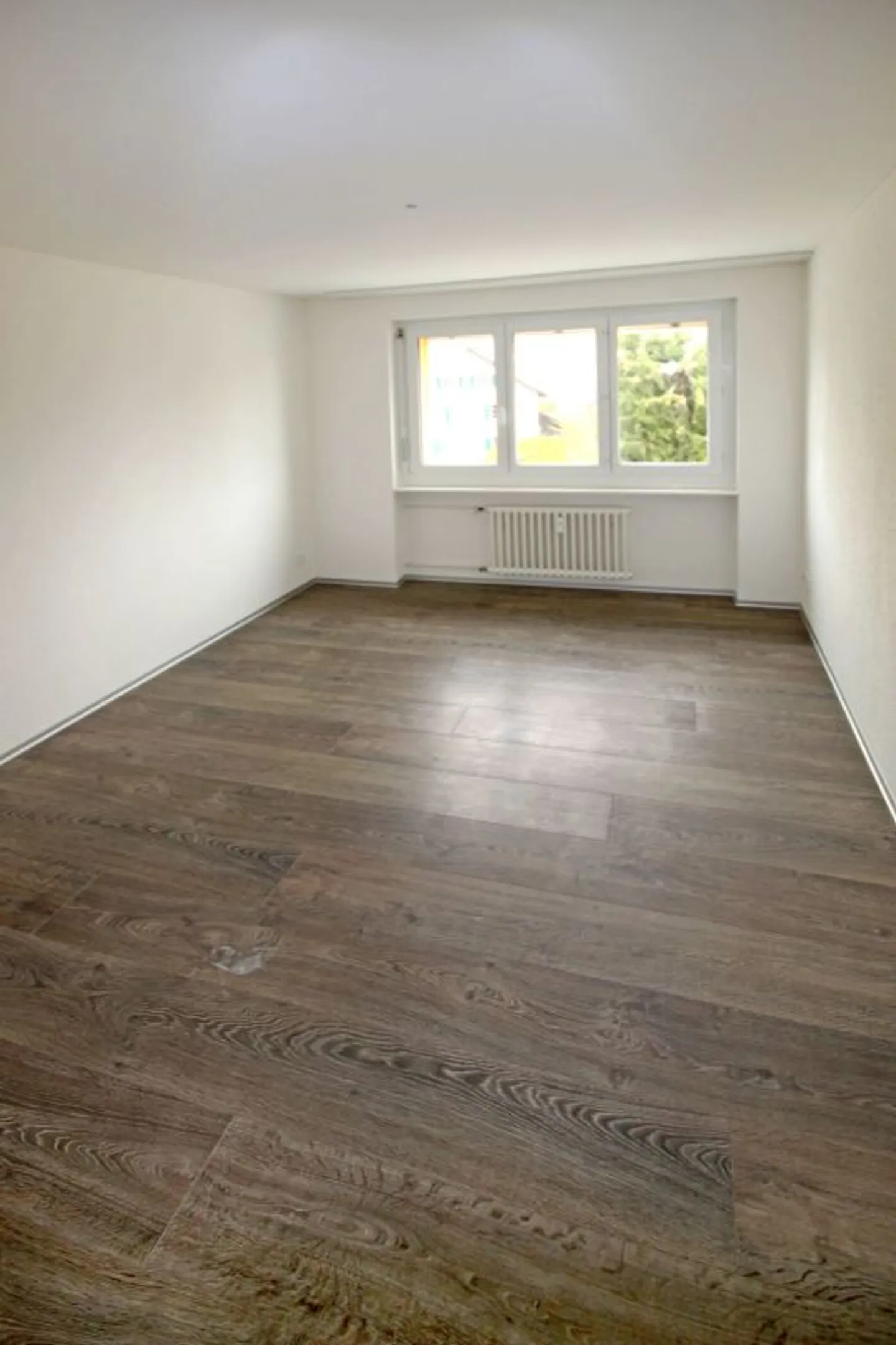Stilvolle Wohnung in Dübendorf - Foto 3 von 8
