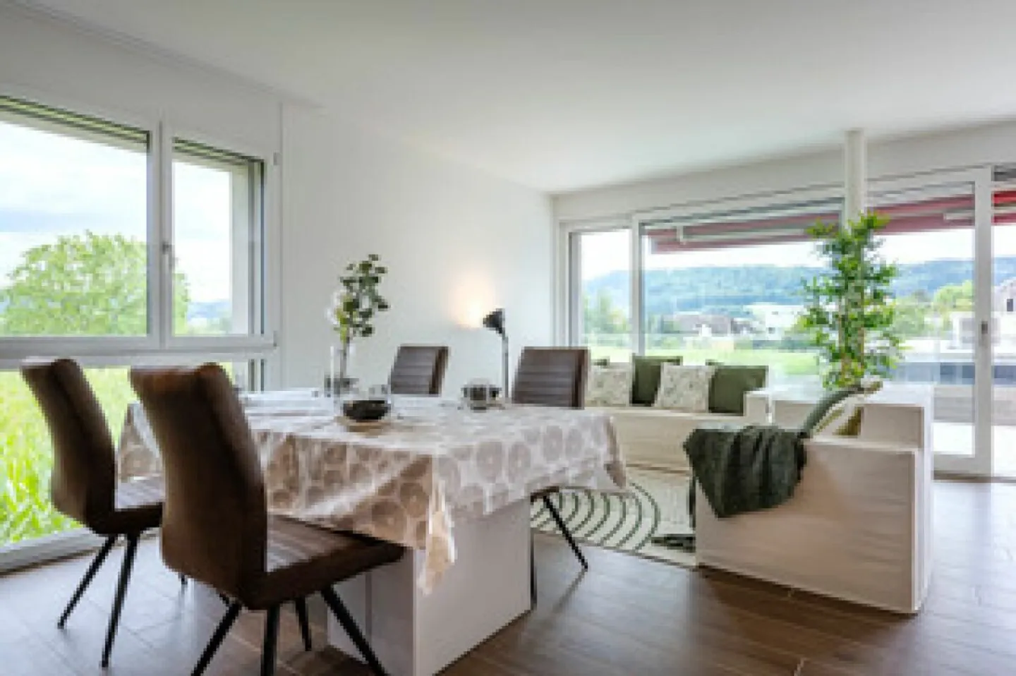 Moderne 2½-Zimmer-Wohnung zu vermieten - Foto 5 von 9