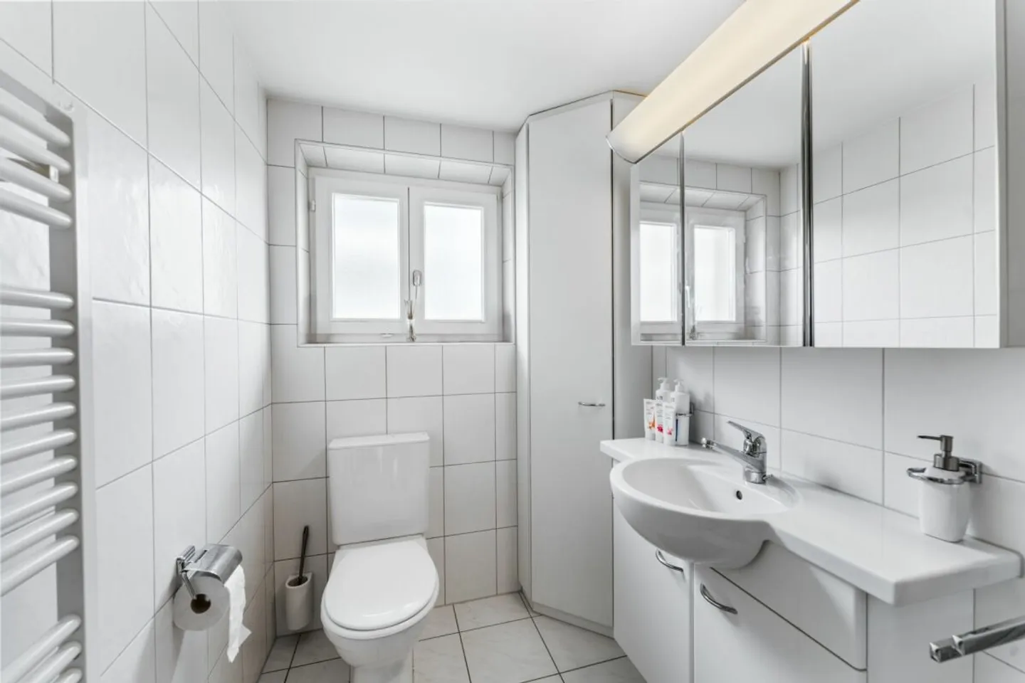 Charmante Wohnung in Hergiswil - Foto 6 von 9