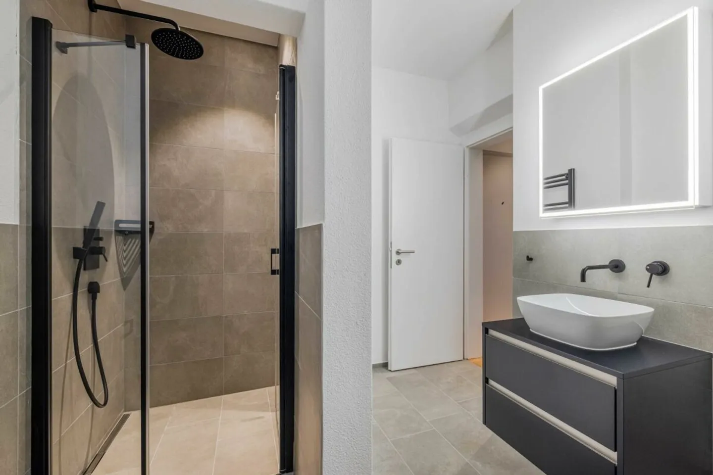 Moderne Wohnung in Rebstein - Foto 3 von 6